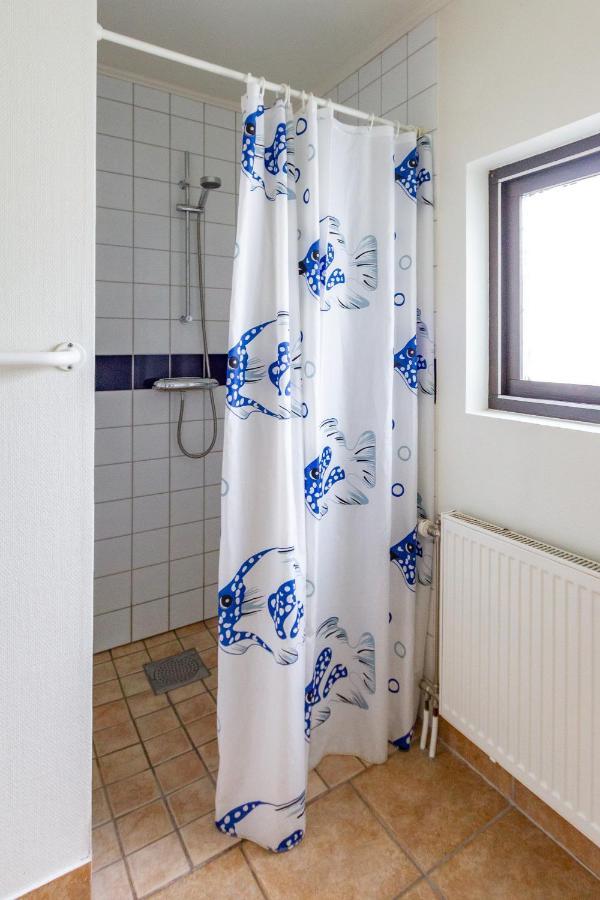 Roedlix Vandrarhem & Camping Tvaaker Exterior photo