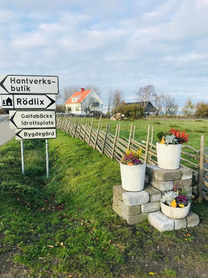 Roedlix Vandrarhem & Camping Tvaaker Exterior photo